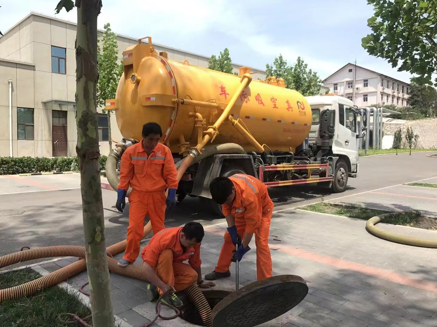 双江化粪池清理与5-8吨吸粪车施工效率分析